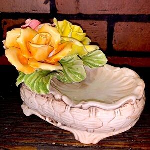 Made in Italy Sculpted Floral Roses Soap or Trinket Catch All Dish Home Decor